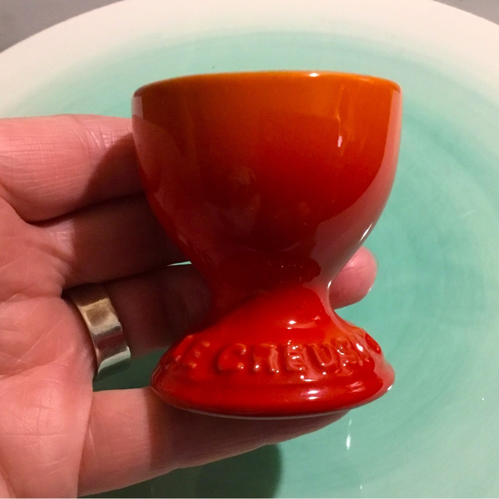 Le Creuset ombré stoneware egg cups pair - Picture 3 of 5